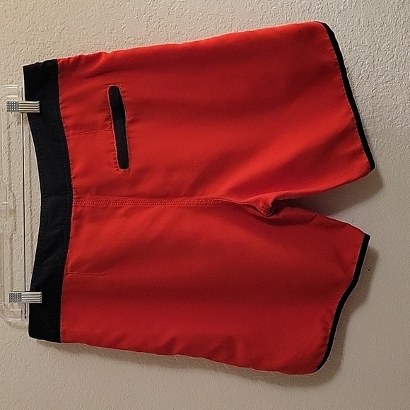 Hot Topic Swimming Trunks - Red - Medium - Picture 9 of 15